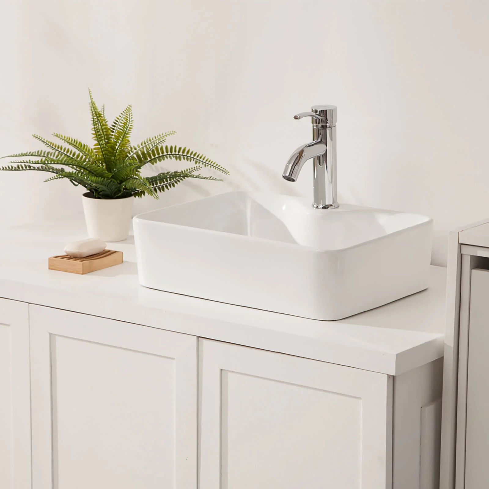 19" x 15" Glossy White Ceramic Bathroom Sink - Image 4