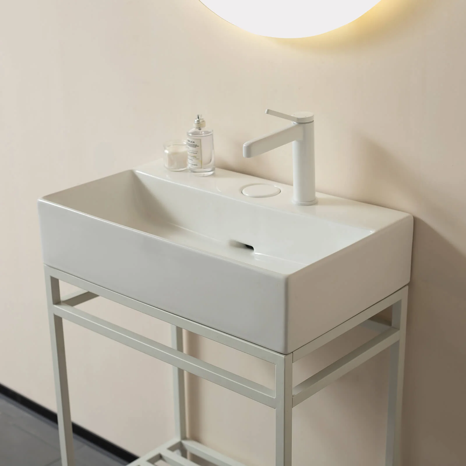 24" White Console Bathroom Sink with White Metal Legs - Image 4