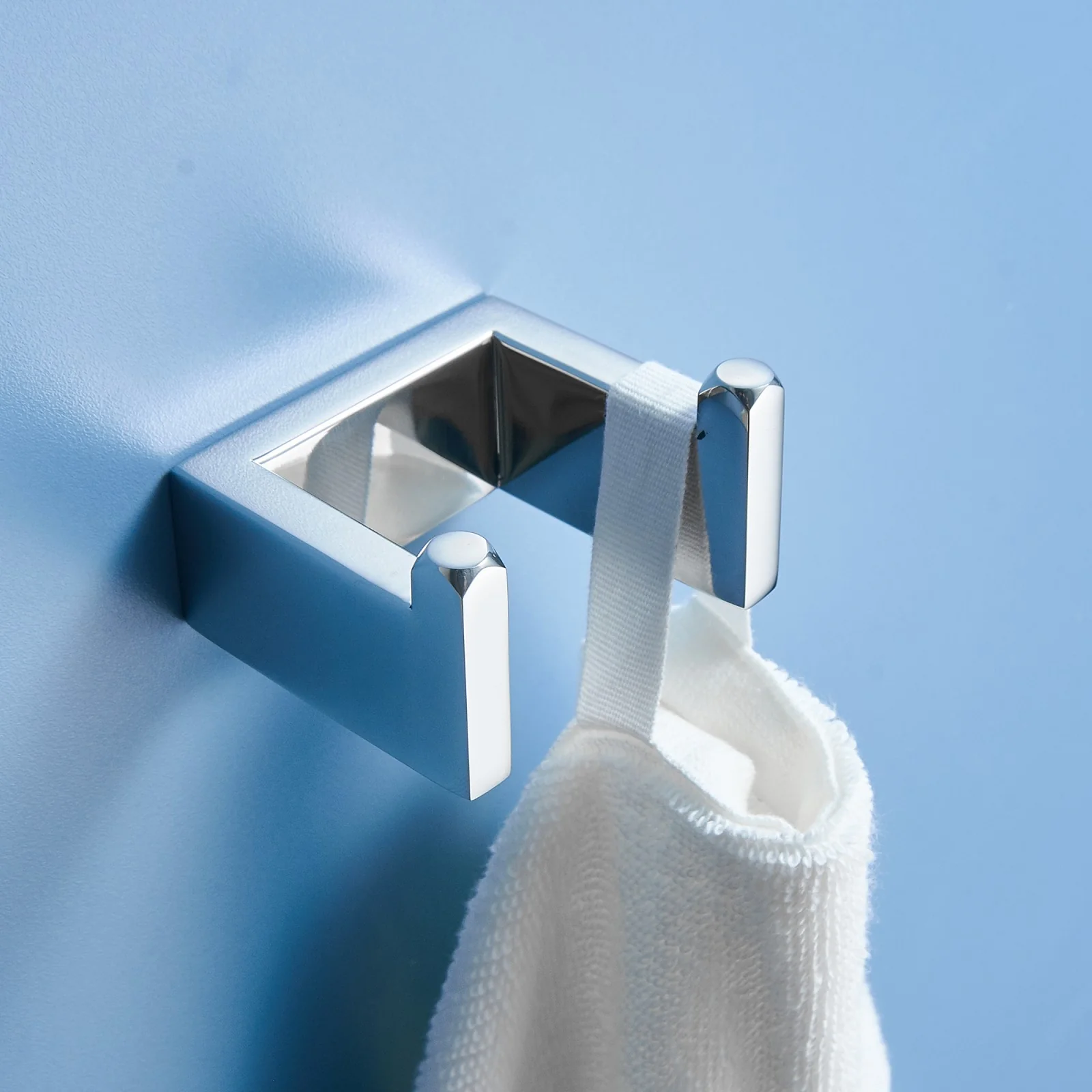 4-Piece Bathroom Hardware Set with 24-Inch Adjustable Towel Rack - Image 3